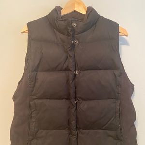 Women’s down vest
